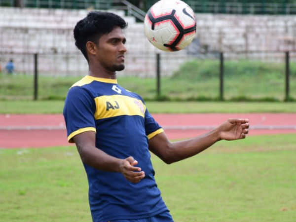 13 മലയാളി താരങ്ങള്‍