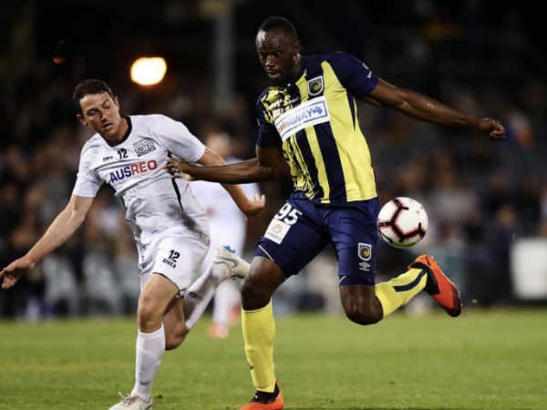 ഓസ്‌ട്രേലിയന്‍ ക്ലബ്ബിനു വേണ്ടി