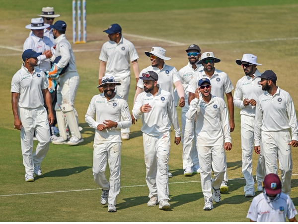 കുല്‍ദീപ് യാദവിന്റെ ബൗളിങ് പ്രകടനം