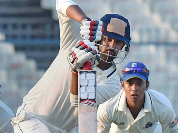 അശോക് മെനാറിയ (അണ്ടര്‍ 19 ലോകകപ്പ്, 2010)