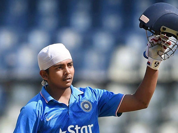 അരങ്ങേറ്റത്തിലെ സെഞ്ച്വറി പുതിയ റെക്കോര്‍ഡ്