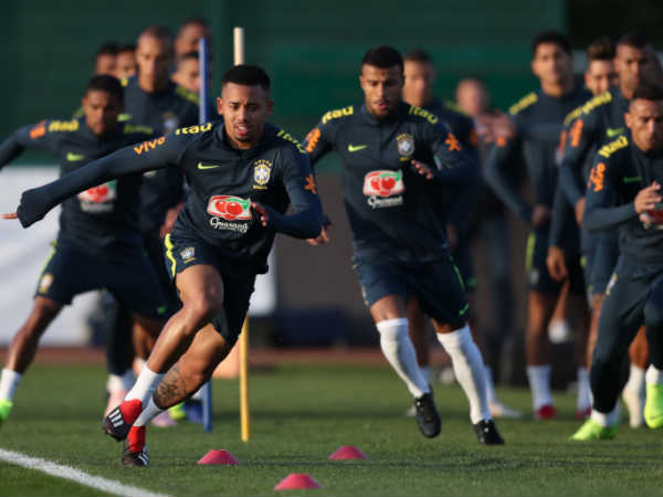 പോരാട്ടം ലണ്ടനില്‍