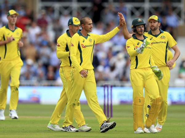 സ്റ്റാര്‍ക്കിനും ലിയോണിനും വിശ്രമം