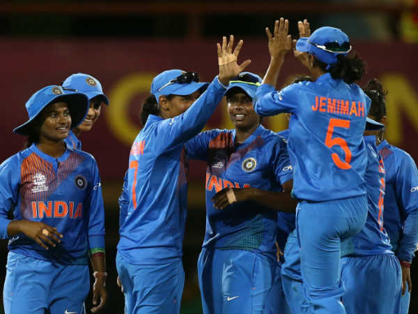 ഇന്ത്യ കിവീസിനെതിരേ