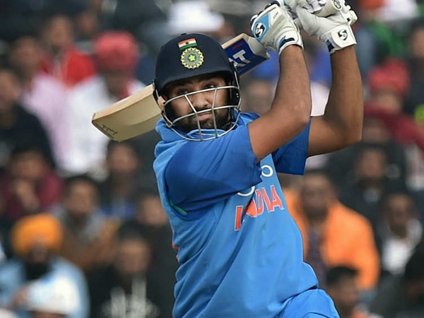 ഒന്നാം നമ്പര്‍ റണ്‍വേട്ടക്കാരനാവാന്‍ രോഹിത്