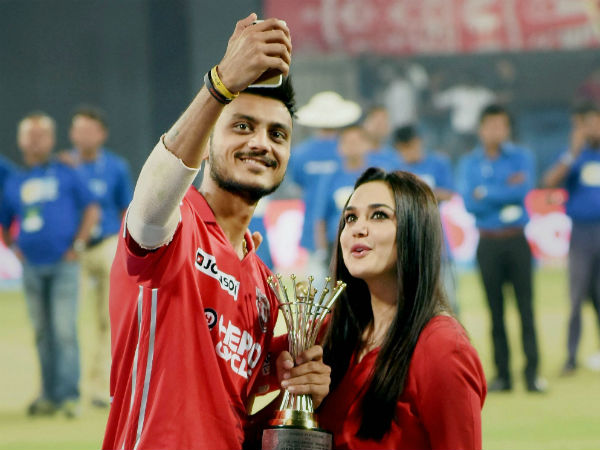  അക്ഷര്‍ പട്ടേല്‍