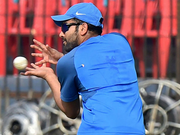 മൂന്നു സെഞ്ച്വറി മാത്രം