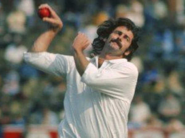 ഡെന്നിസ് ലില്ലി (38 ടെസ്റ്റ്)