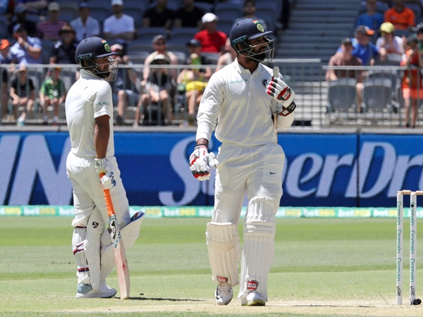 ബാറ്റിങ്ങിലും കേമന്‍