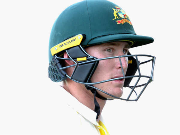 അരങ്ങേറ്റം പാകിസ്താനെതിരേ