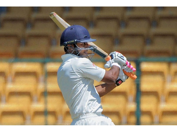 ബാറ്റ്‌സ്മാന്മാരുടെ പങ്ക്