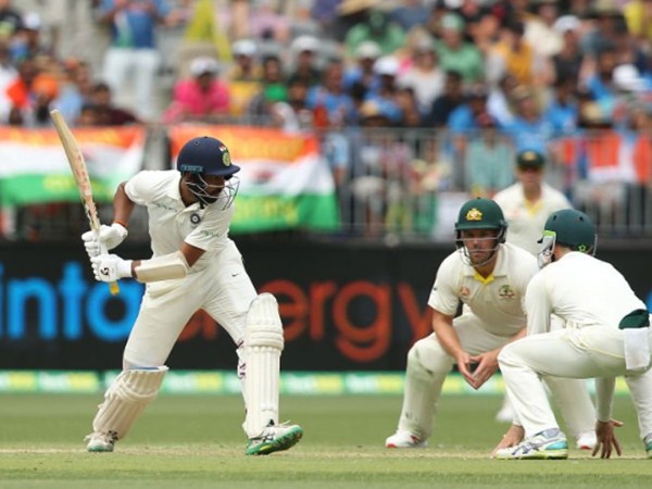 കൂട്ടുകെട്ട് പിരിച്ച് സ്റ്റാര്‍ക്ക്