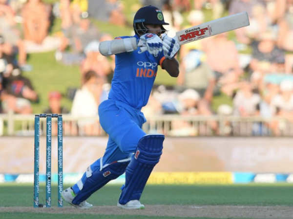 ഭേദപ്പെട്ട തുടക്കം