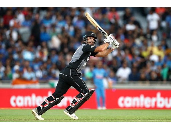 ന്യൂസിലന്‍ഡ് ബാറ്റിങ്