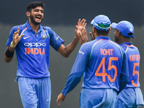 സെയ്‌ഫേര്‍ട്ടിനെ മടക്കി ഖലീല്‍