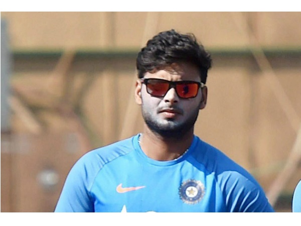 പന്തിന് ആത്മവിശ്വാസമില്ല