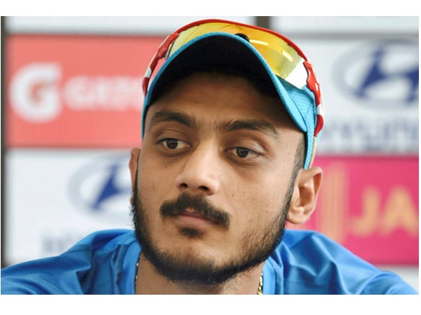 11, അക്‌സര്‍ പട്ടേല്‍