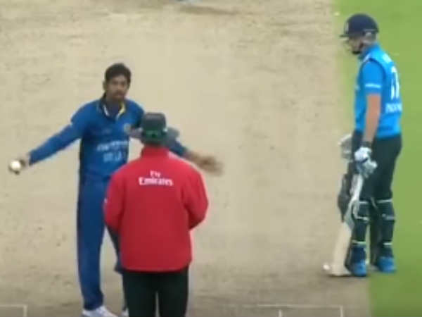 സേനനായകെ - ബട്‌ലര്‍