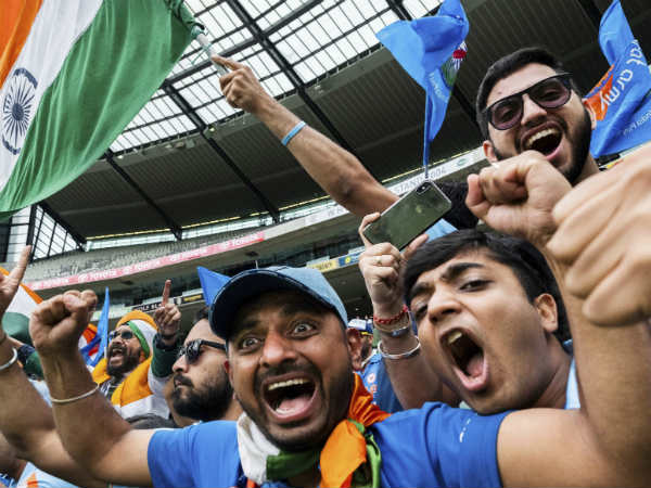 ആദ്യ മല്സരം ദക്ഷിണാഫ്രിക്കയ്ക്കെതിരേ ആദ്യ മല്സരം ദക്ഷിണാഫ്രിക്കയ്ക്കെതിരേ