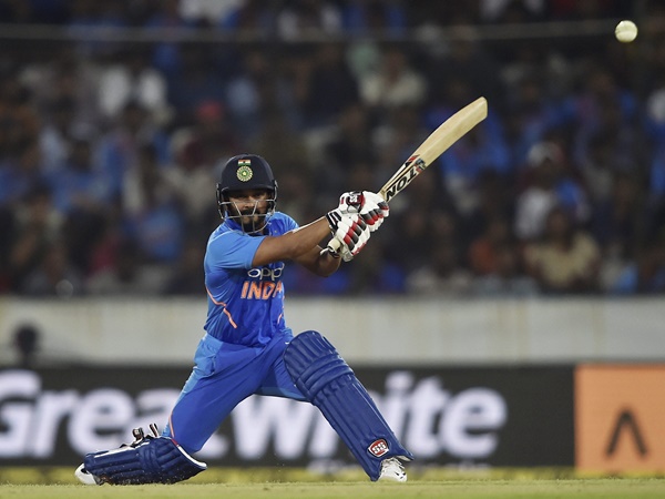 കേദാര്‍ ഇന്ത്യയുടെ ഭാഗ്യതാരം