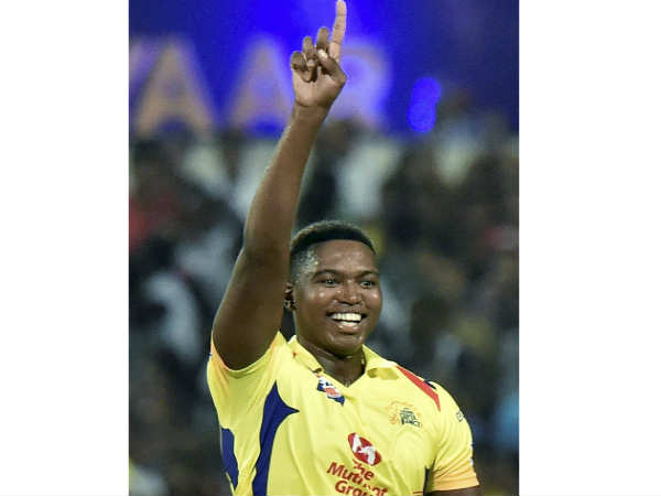 പരിക്കേറ്റത് ഏകദിനത്തിനിടെ