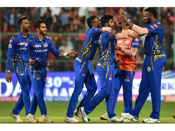 ബൗളിങ് കരുത്തോടെ മുംബൈ