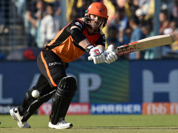 മൂന്നു സെഞ്ച്വറികള്‍