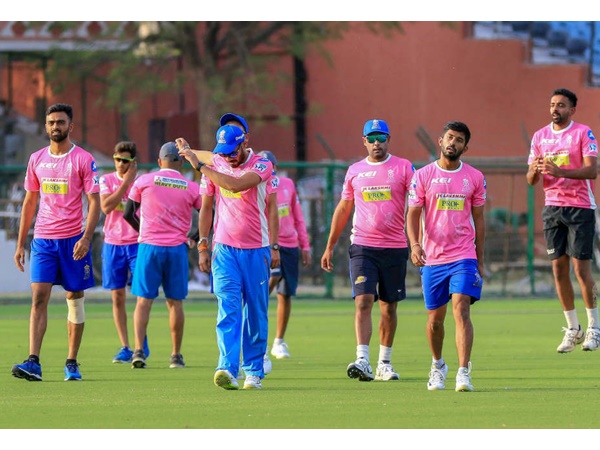 മറ്റാര്‍ക്കും സ്ഥിരതയില്ല