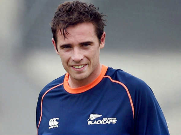 രണ്ടു വിദേശ ബൗളര്‍മാരെയും കളിപ്പിക്കണം