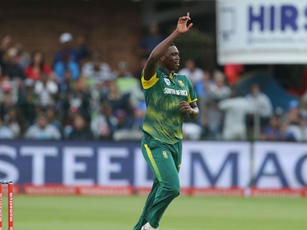 ആദ്യമത്സരത്തില്‍ തിളങ്ങി