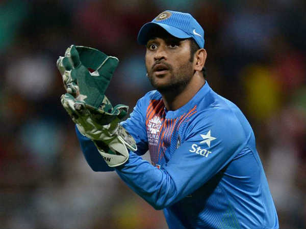 ധോണി മികച്ച താരം