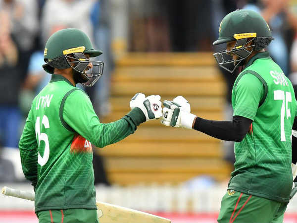 നേര്‍ക്കുനേര്‍ പോരാട്ടം