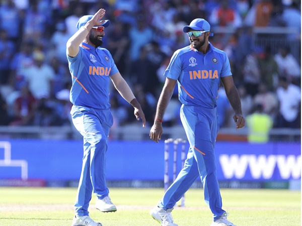 ടെസ്റ്റ് ടീമിലൂടെ ഏകദനത്തിലേക്ക്