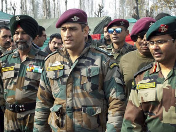 വിമര്‍ശനത്തിന് അവധികൊടുത്ത് താരം