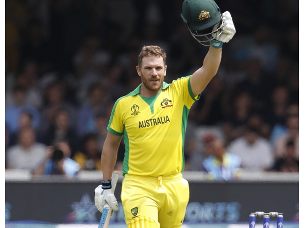 ഇംഗ്ലണ്ടിനെതിരെ ബ്ലോക്ക്ബസ്റ്റര്‍