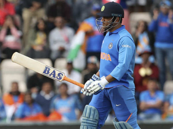 ധോണിക്ക് അറിയില്ലേ?