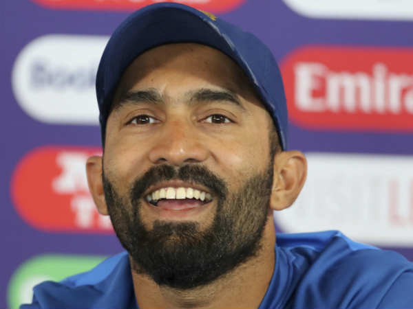 ദിനേഷ് കാര്ത്തിക് ദിനേഷ് കാര്ത്തിക്