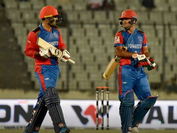 ഏഴു പന്തില്‍ ഏഴു സിക്‌സറുകള്‍