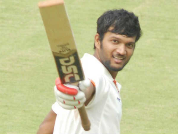 സക്‌സേന വിജയശില്‍പ്പി