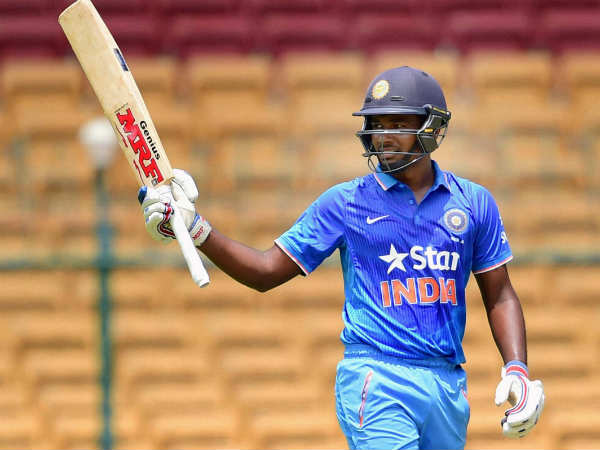 സഞ്ജു ഇവിടെയുണ്ട്