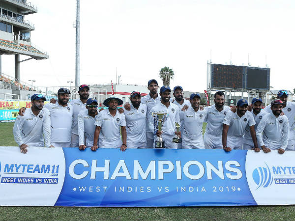 തുടരെ ഗോൾഡൻ ഡക്ക്