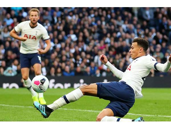 കഷ്ടകാലം മാറാതെ ടോട്ടനം