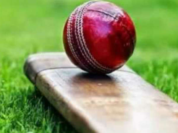 താരങ്ങളെ പിന്തുടരും