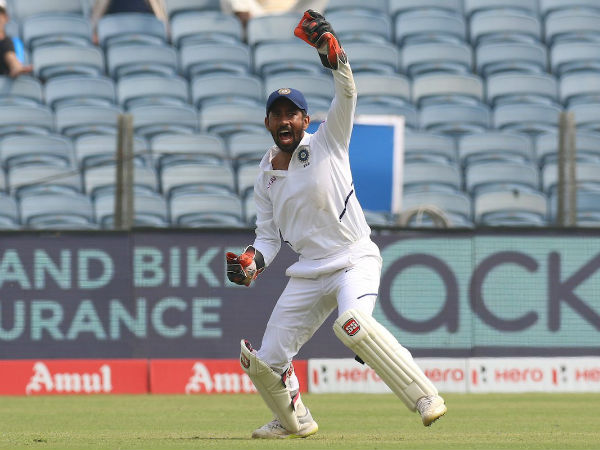 പന്തിന് പകരം സാഹ