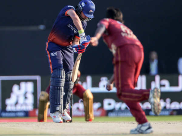 ആറ് റണ്‍സ് മാത്രം