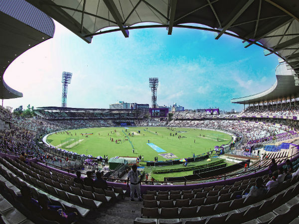 50,000ത്തിലേറെ കാണികള്‍