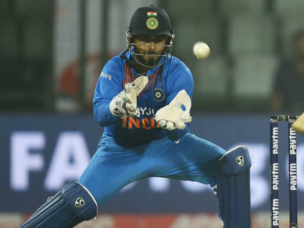 ടെസ്റ്റില്‍ നിന്നു പുറത്ത്