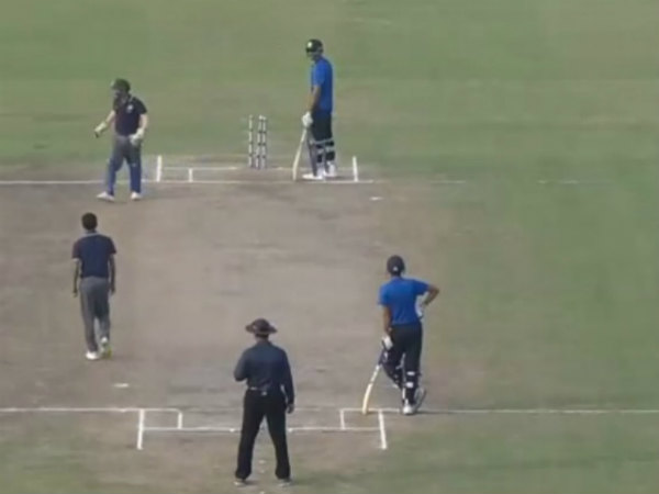 ഉനദ്ഘട്ടിന്റെ പുറത്താവൽ