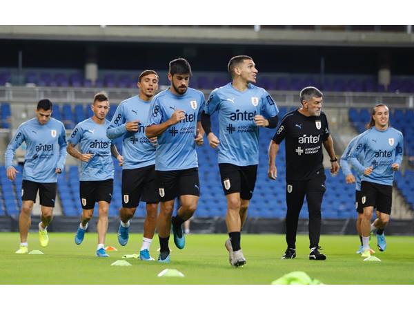 യുറുഗ്വായ്ക്കും പ്രതീക്ഷ