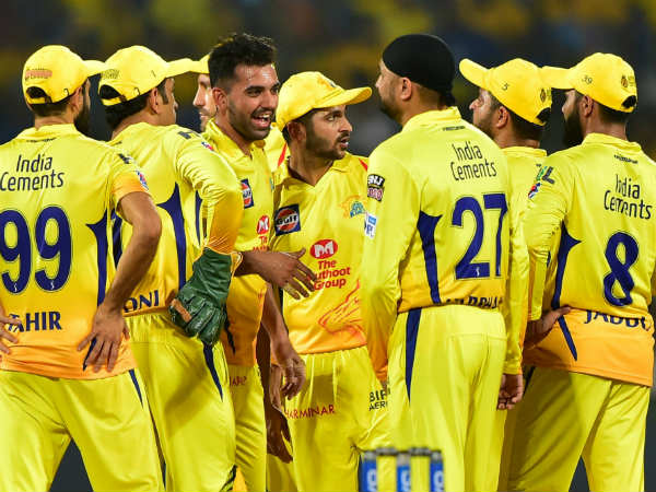 സിഎസ്‌കെ ഫുള്‍ ടീം